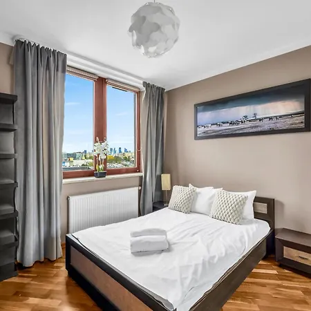 Spacious 2br With Balcony Parking *