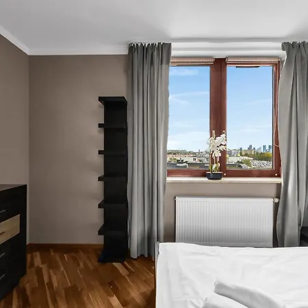公寓 Spacious 2br With Balcony Parking