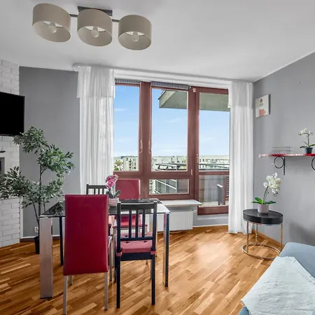 公寓 Spacious 2br With Balcony Parking