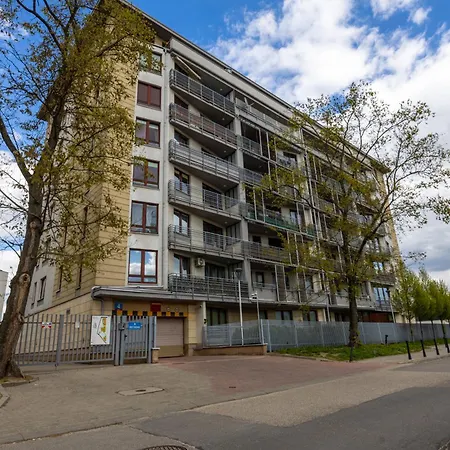 Spacious 2br With Balcony Parking *